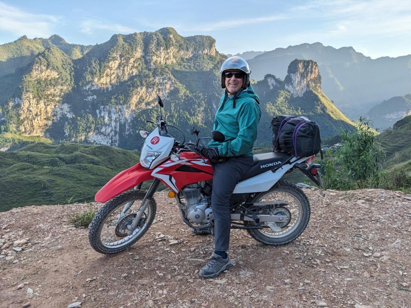 Hang Thuong Hostel - Motorbikes And Tour Ha Giang Exterior photo